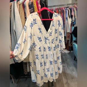 Blue and White floral mini dress, L